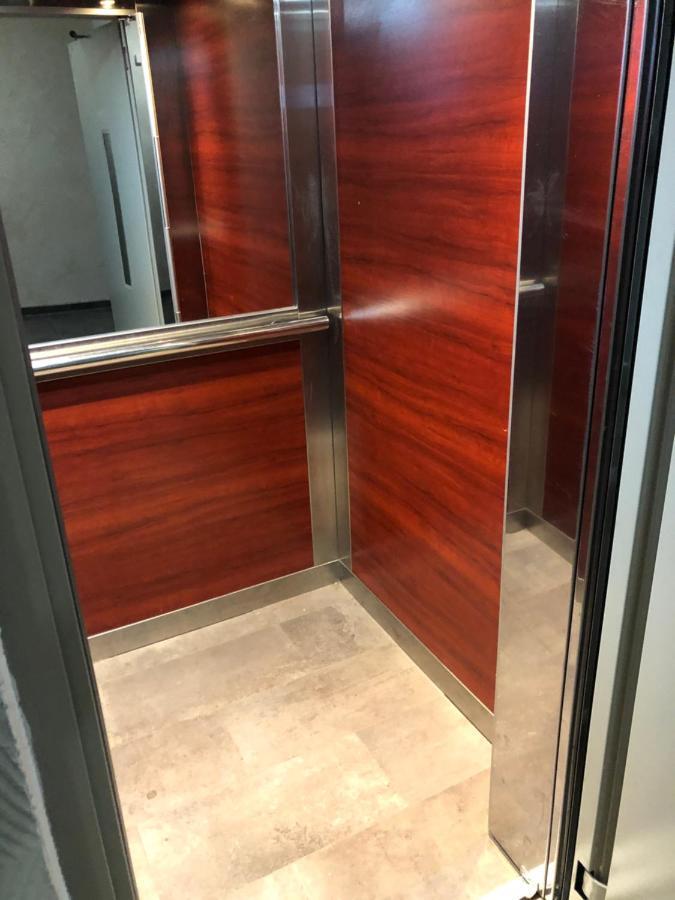 Mirkovic Lux Apartman Nis Exterior photo